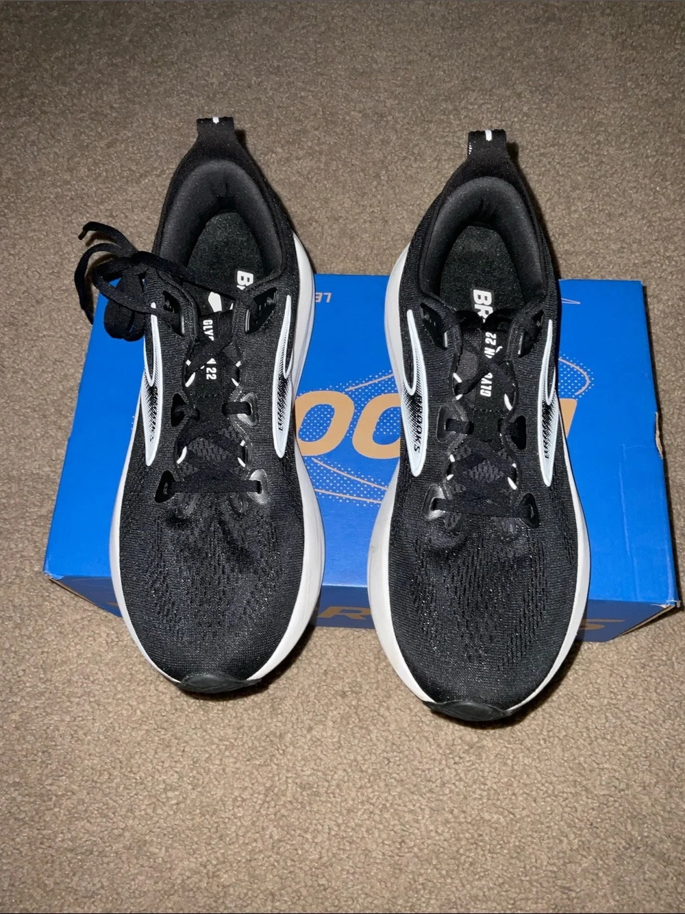 Women’s Brooks Glycerin 22 size 10.5